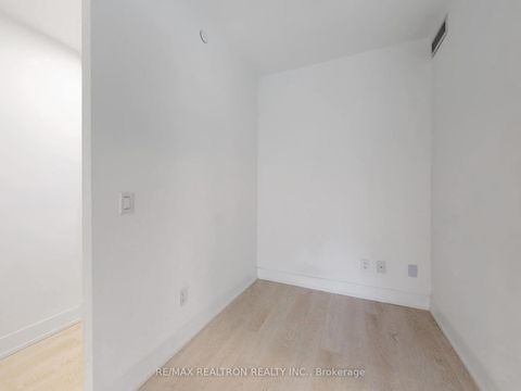 Photo 13 at 520 - 308 Jarvis Street, Yonge Corridor, Toronto