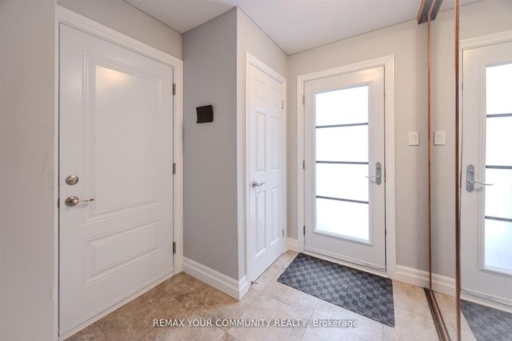 Photo 38 at 2 Kirkland Court, Westbrook, Richmond Hill