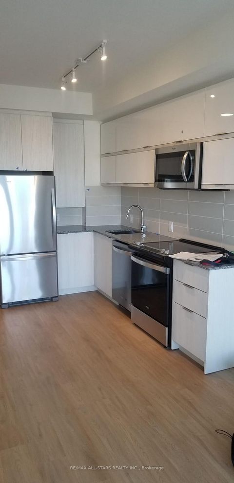 Photo 2 at 605 - 10 Deerlick Court, Donalda, Toronto