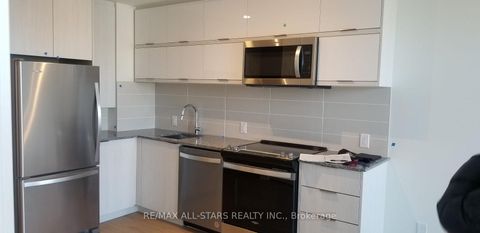 Photo 3 at 605 - 10 Deerlick Court, Donalda, Toronto