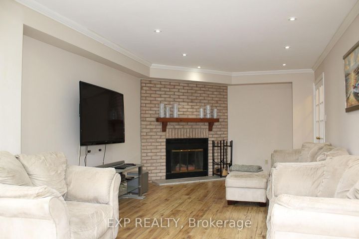 Photo 15 at 48 Howell Street, Brampton South, Brampton