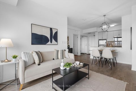 Photo 5 at 701 - 741 Sheppard Avenue W, Clanton Park, Toronto