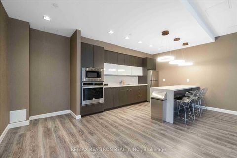 Photo 24 at 701 - 741 Sheppard Avenue W, Clanton Park, Toronto