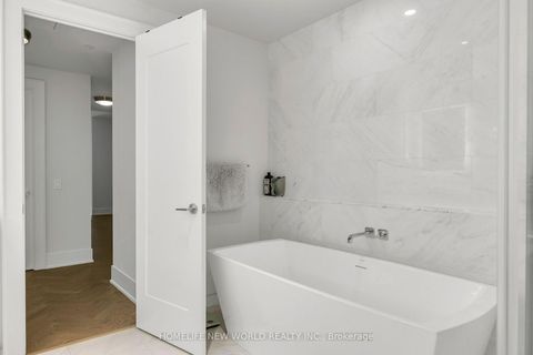 Photo 16 at 103 - 118 Merchants' Wharf, Waterfront Communities C8, Toronto