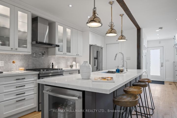 Photo 10 at 148 Cranbrooke Avenue, Lawrence Park North, Toronto