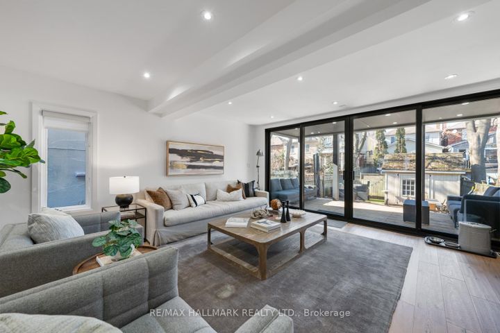 Photo 15 at 148 Cranbrooke Avenue, Lawrence Park North, Toronto