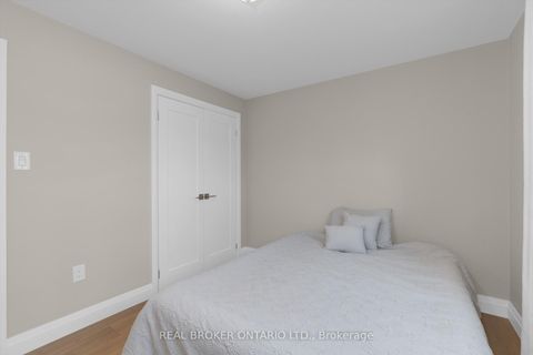 Photo 16 at 17 Locke Avenue, Stayner, Clearview