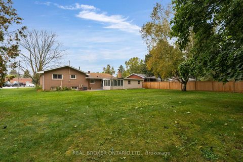 Photo 30 at 17 Locke Avenue, Stayner, Clearview