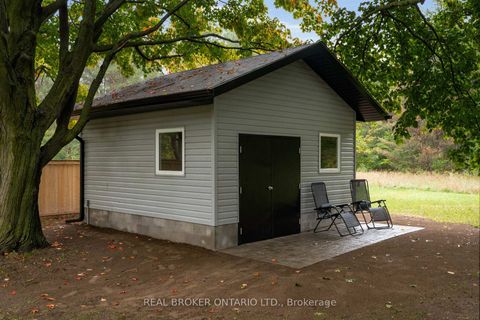 Photo 32 at 17 Locke Avenue, Stayner, Clearview