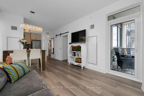 Photo 6 at #503 - 111 Worsley Street, City Centre, Barrie