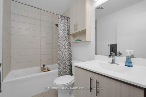 Photo 18 at #503 - 111 Worsley Street, City Centre, Barrie