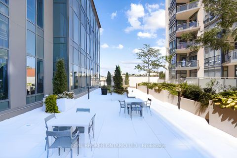 Photo 33 at #503 - 111 Worsley Street, City Centre, Barrie