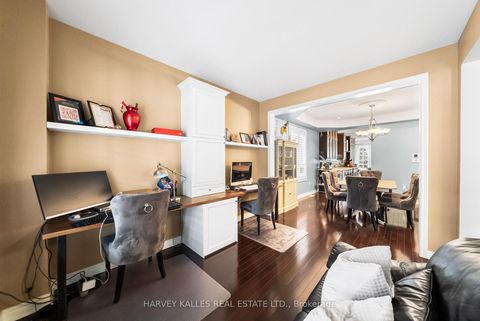 Photo 5 at 86 Rockland Crescent, Brooklin, Whitby