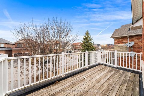 Photo 31 at 86 Rockland Crescent, Brooklin, Whitby