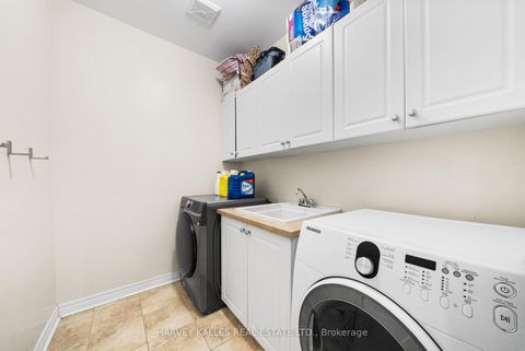 Photo 43 at 86 Rockland Crescent, Brooklin, Whitby