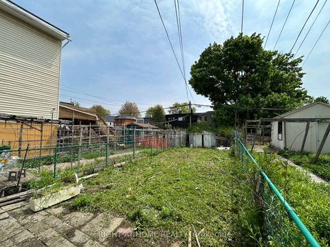 Photo 14 at 1313 Gerrard Street, Coxwell, Toronto