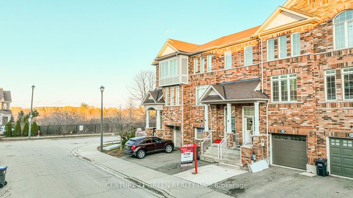 Photo 1 at 449 Aspendale Crescent, Meadowvale Village, Mississauga