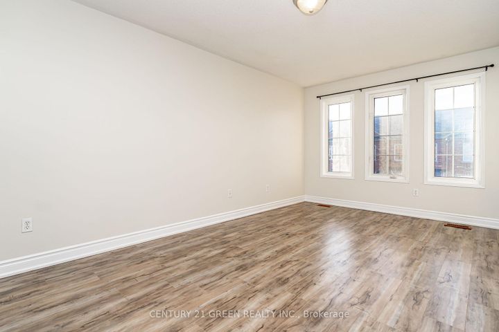 Photo 21 at 449 Aspendale Crescent, Meadowvale Village, Mississauga