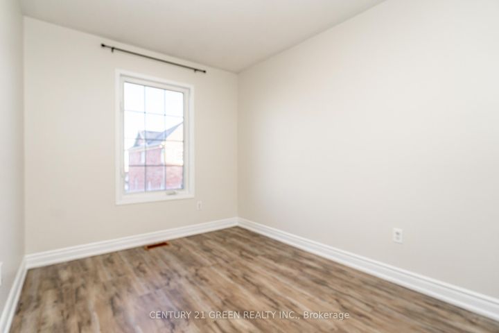 Photo 27 at 449 Aspendale Crescent, Meadowvale Village, Mississauga