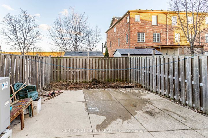 Photo 39 at 449 Aspendale Crescent, Meadowvale Village, Mississauga