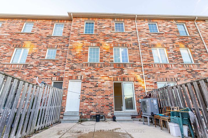 Photo 40 at 449 Aspendale Crescent, Meadowvale Village, Mississauga