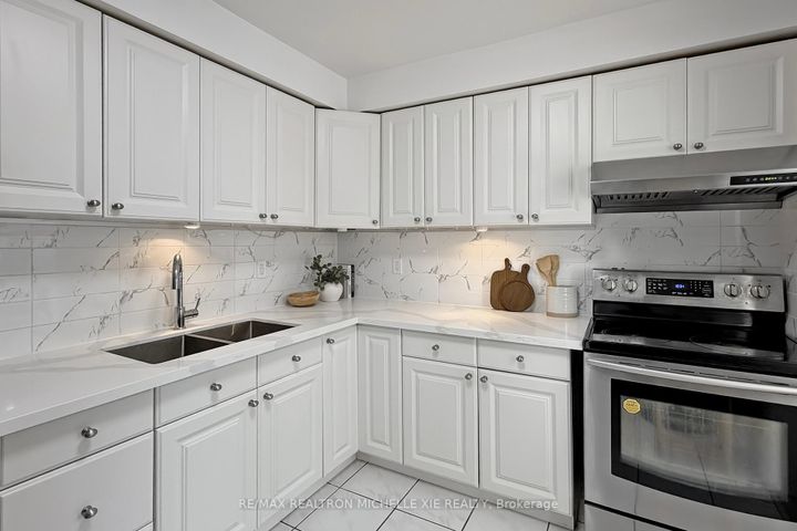 Photo 11 at 79 Galbraith Crescent, Milliken Mills East, Markham