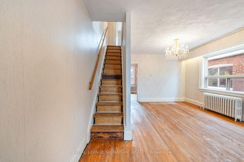 Photo 10 at 15 Marlow Avenue, East York, Toronto