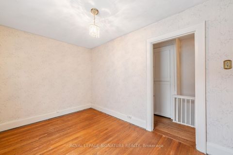 Photo 18 at 15 Marlow Avenue, East York, Toronto