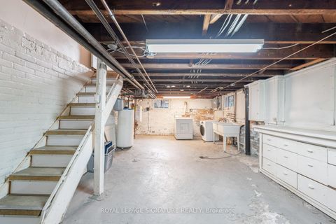 Photo 22 at 15 Marlow Avenue, East York, Toronto