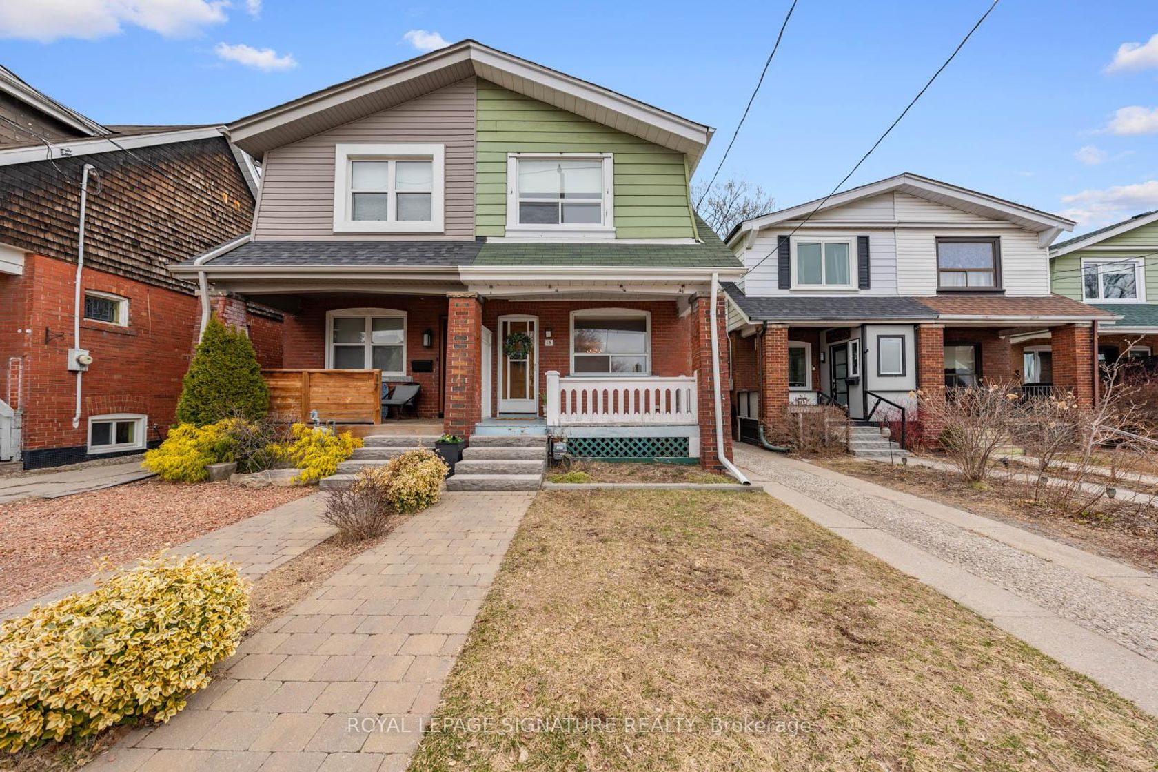 15 Marlow Avenue, East York, Toronto by Loree Meneguzzi Real Estate 15 Marlow Avenue, East York, Toronto