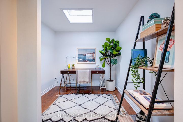 Photo 32 at 20 - 1666 Queen Street E, Woodbine Corridor, Toronto