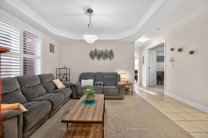 Photo 14 at 32 Agricola Road, Northwest Brampton, Brampton