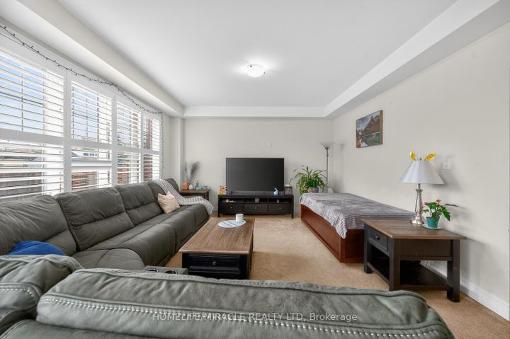 Photo 17 at 32 Agricola Road, Northwest Brampton, Brampton