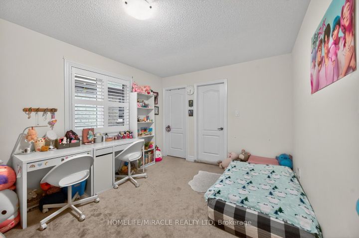 Photo 38 at 32 Agricola Road, Northwest Brampton, Brampton