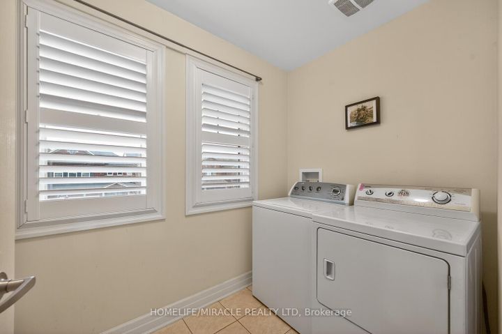 Photo 46 at 32 Agricola Road, Northwest Brampton, Brampton