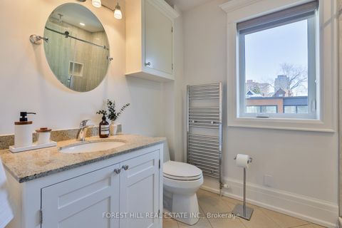 Photo 13 at 163 Wychwood Avenue, Cedarvale, Toronto