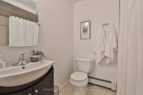 Photo 19 at 163 Wychwood Avenue, Cedarvale, Toronto