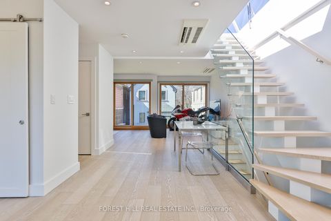 Photo 32 at 163 Wychwood Avenue, Cedarvale, Toronto