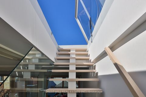 Photo 33 at 163 Wychwood Avenue, Cedarvale, Toronto