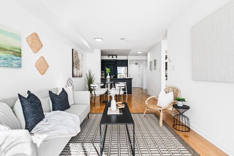 Photo 5 at 204 - 308 Palmerston Avenue, Bellwoods, Toronto