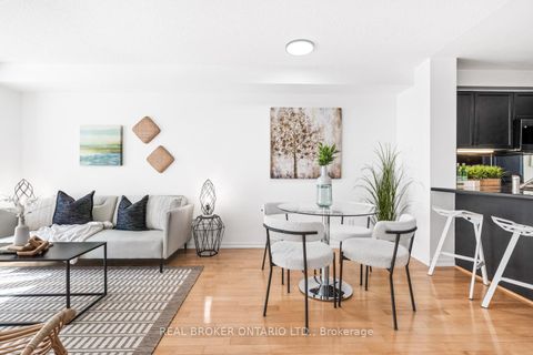 Photo 8 at 204 - 308 Palmerston Avenue, Bellwoods, Toronto