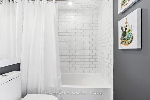 Photo 19 at 204 - 308 Palmerston Avenue, Bellwoods, Toronto