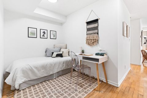 Photo 22 at 204 - 308 Palmerston Avenue, Bellwoods, Toronto