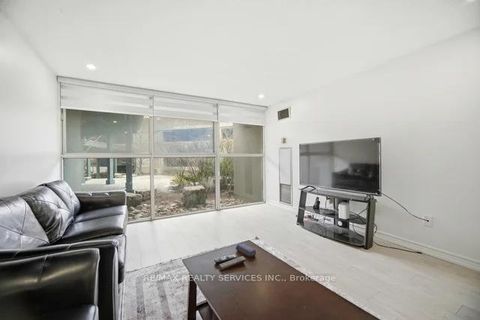 Photo 4 at 115 - 4185 Shipp Drive, City Centre, Mississauga