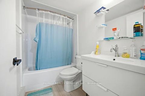 Photo 13 at 115 - 4185 Shipp Drive, City Centre, Mississauga