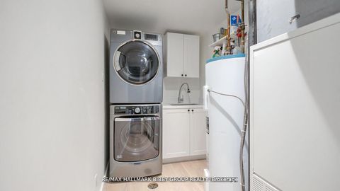 Photo 29 at 613 - 99 Harbour Square, Waterfront Communities C1, Toronto