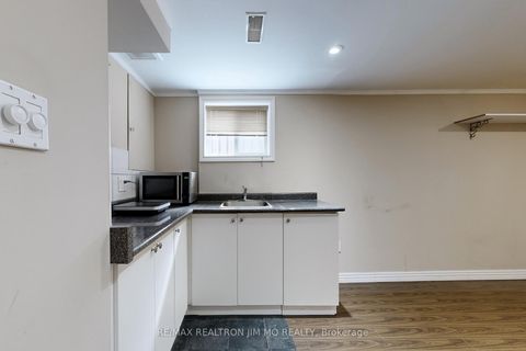 Photo 35 at 50 Nymark Avenue, Don Valley Village, Toronto