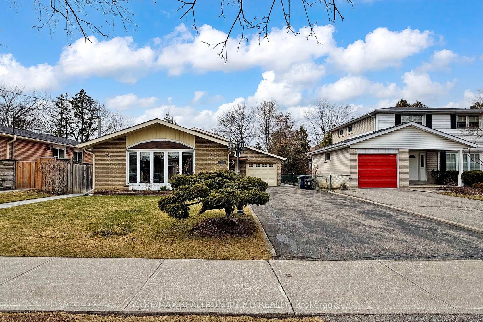 50 Nymark Avenue, Don Valley Village, Toronto 