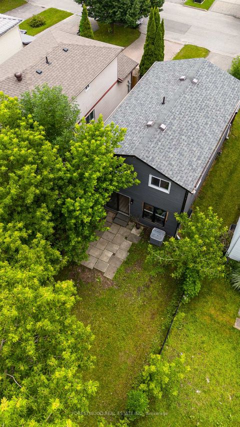 Photo 17 at 24 Argyle Road, Sunnidale, Barrie