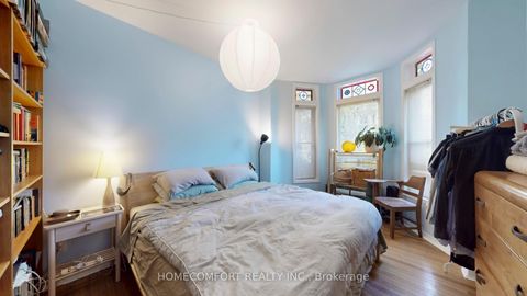 Photo 8 at 230 Robert Street, University, Toronto